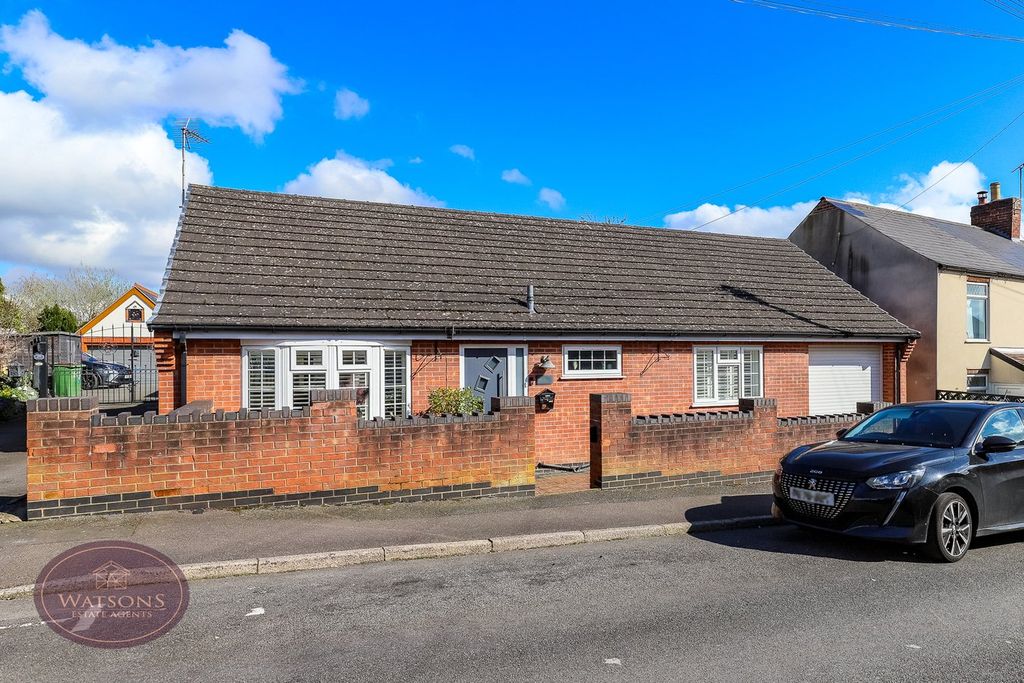 Property photo 1 of 24