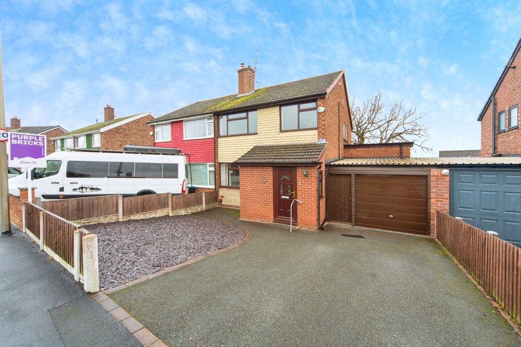 Property photo 1 of 15