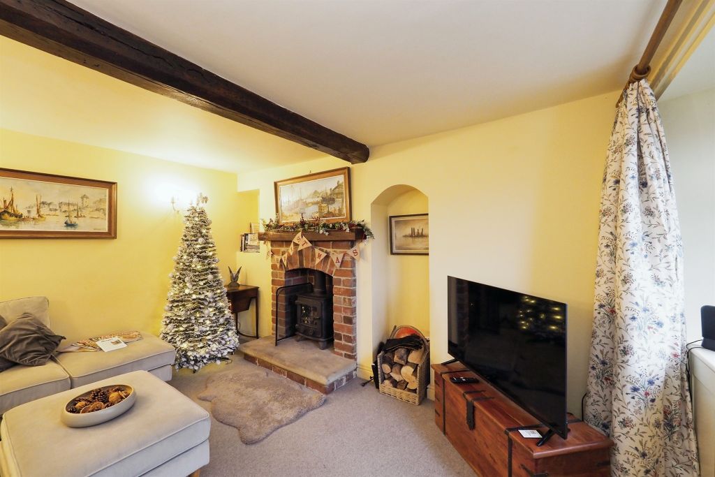 Property photo 3 of 17