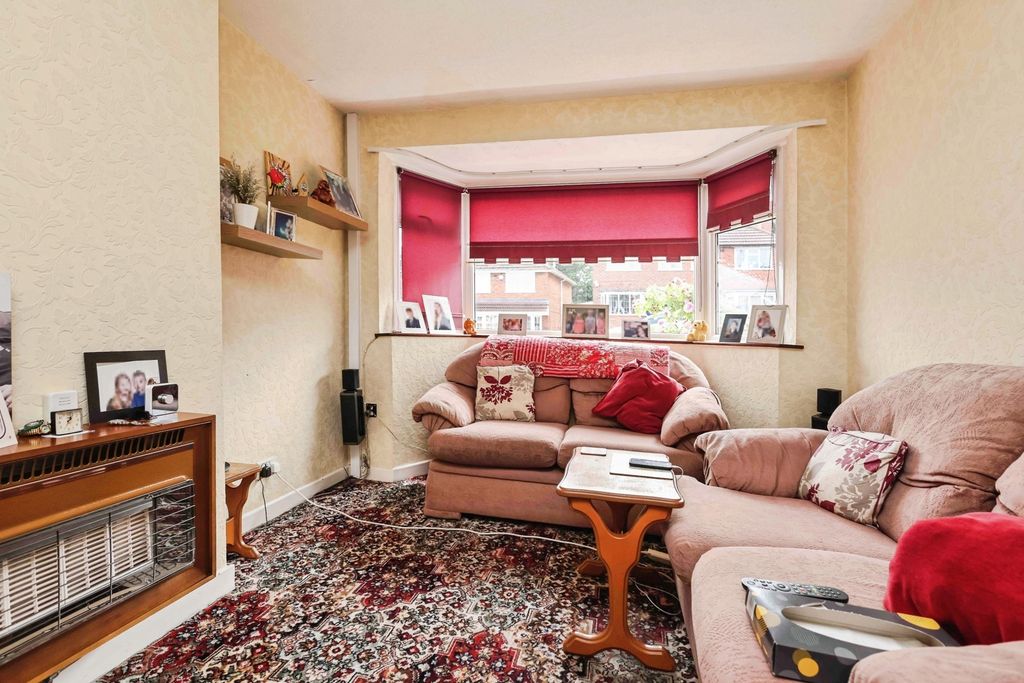 Property photo 2 of 17 Pbox-Img.Jpg