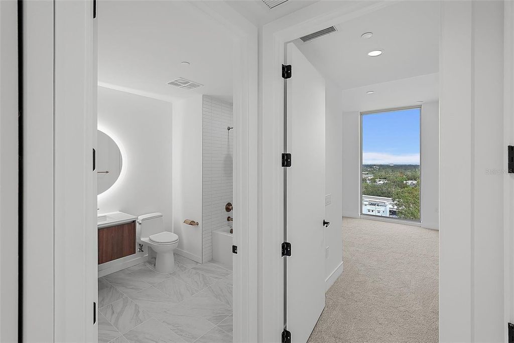Property photo 3 of 19 <Alttext/>