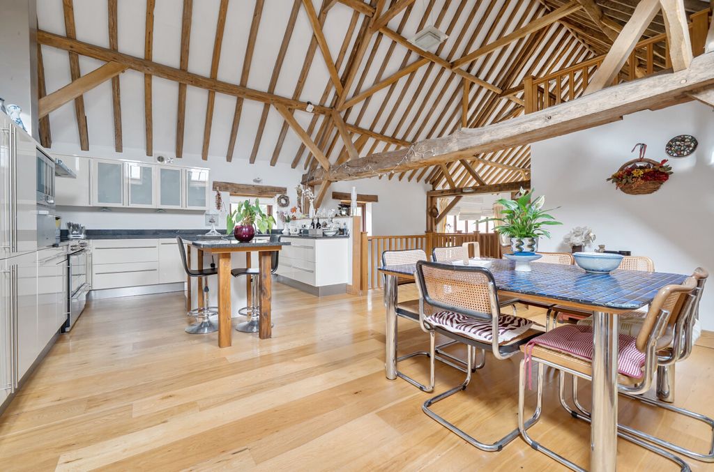 Property photo 3 of 13 1331360-24-68873E...