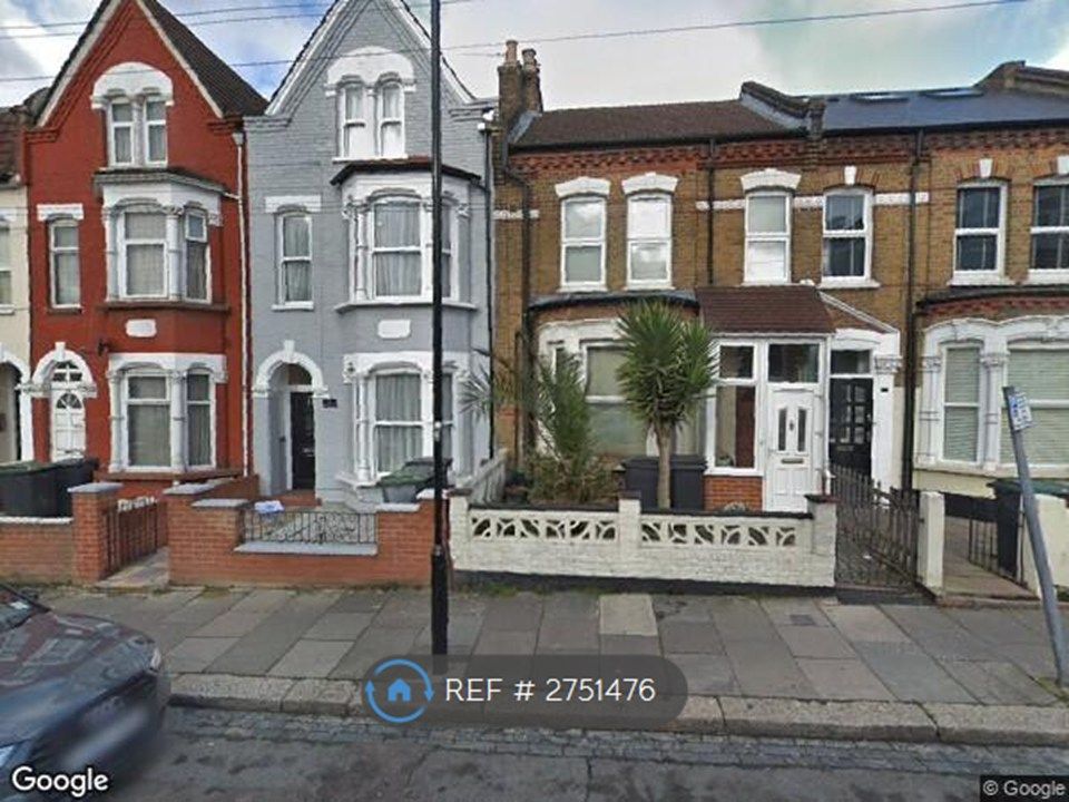 Property photo 1 of 17