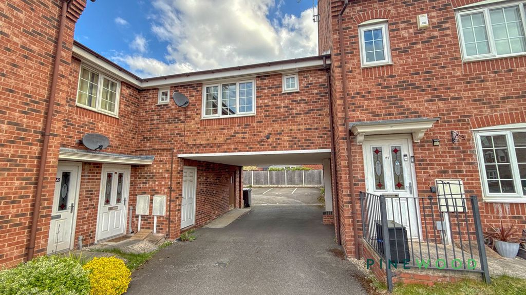 Property photo 1 of 11 Front