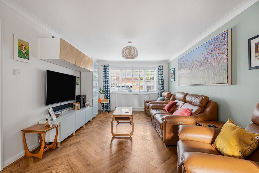 Property photo 3 of 31 25_92990