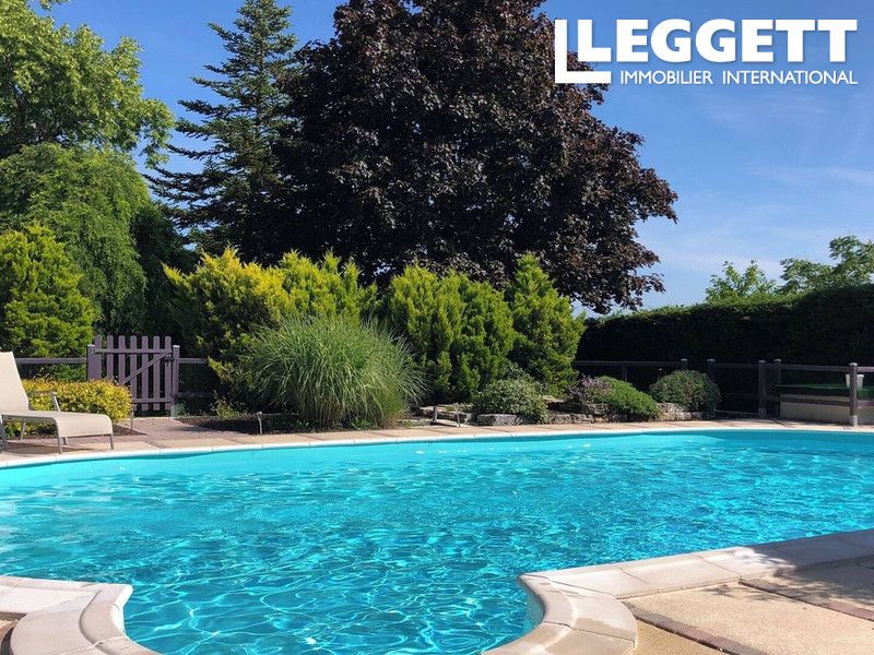 Property photo 2 of 10