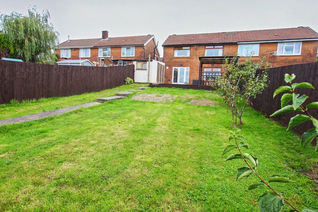 Property photo 1 of 26