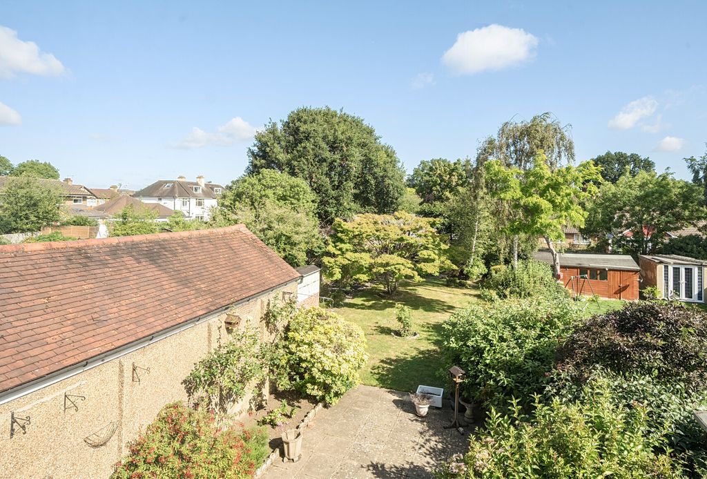 Property photo 2 of 19 1333693-17-6891c9...