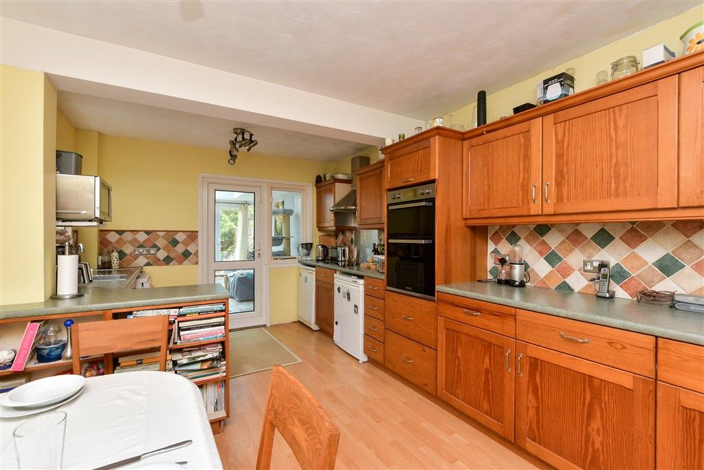 Property photo 3 of 12 Kitchen/Diner