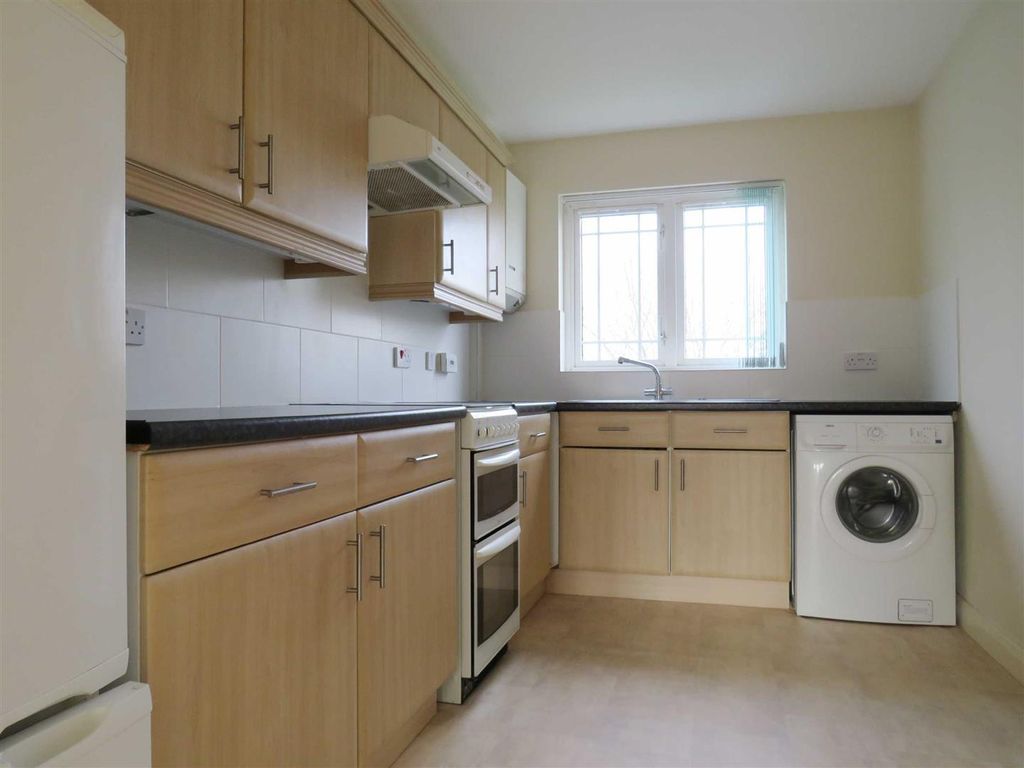 Property photo 3 of 8