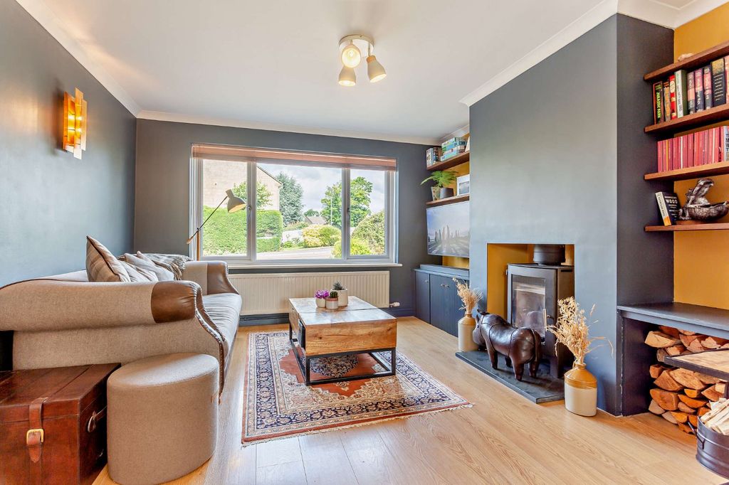 Property photo 3 of 13 Picture No. 10