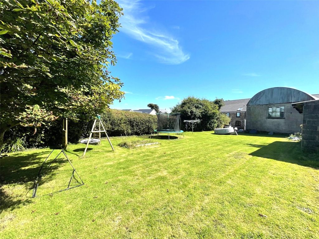 Property photo 2 of 23 Picture No. 20