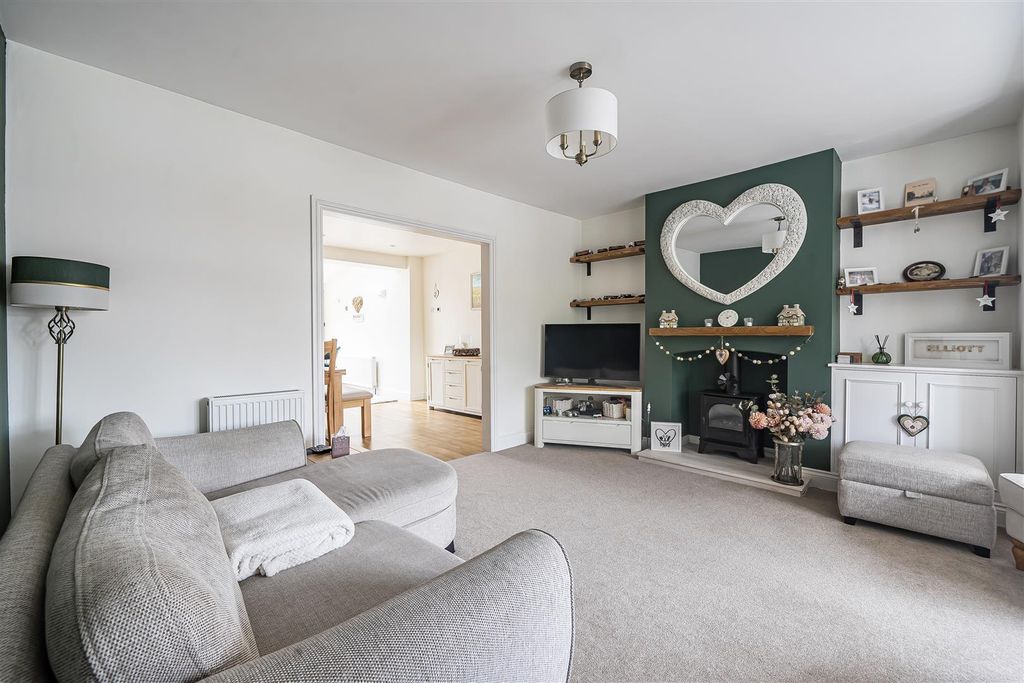 Property photo 3 of 23 1445836-26-69Dfb3B6ba8Ca.Jpg