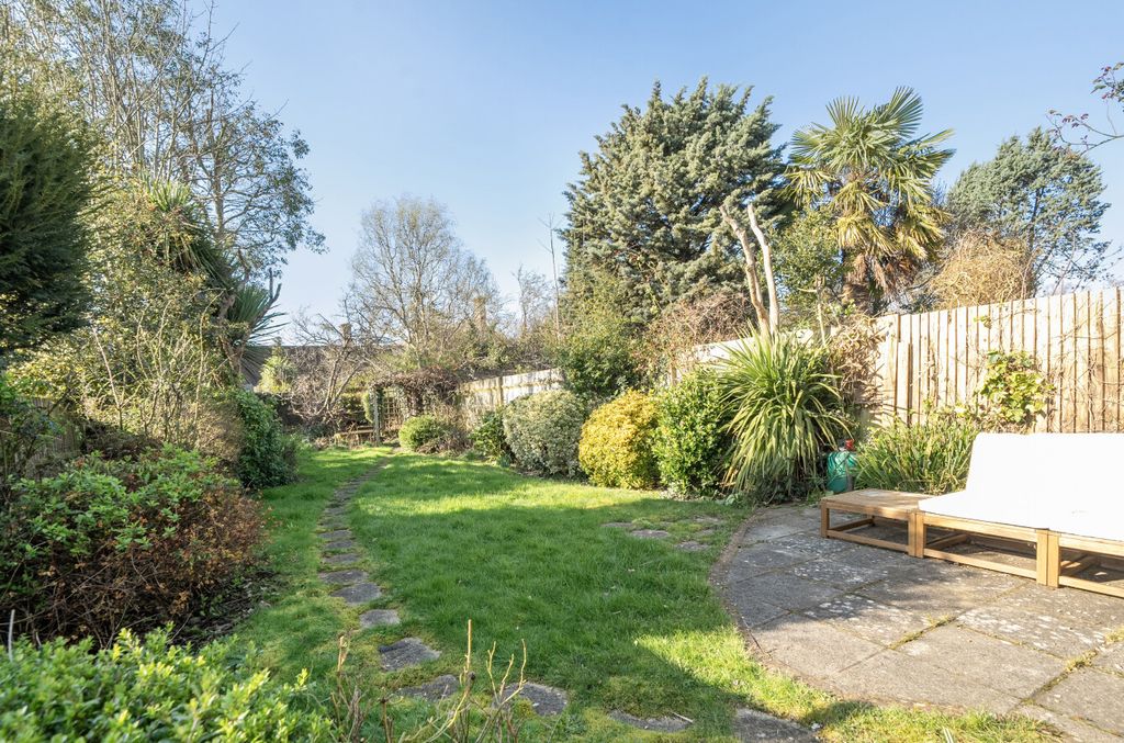 Property photo 3 of 29 1423894-15-69A84F...