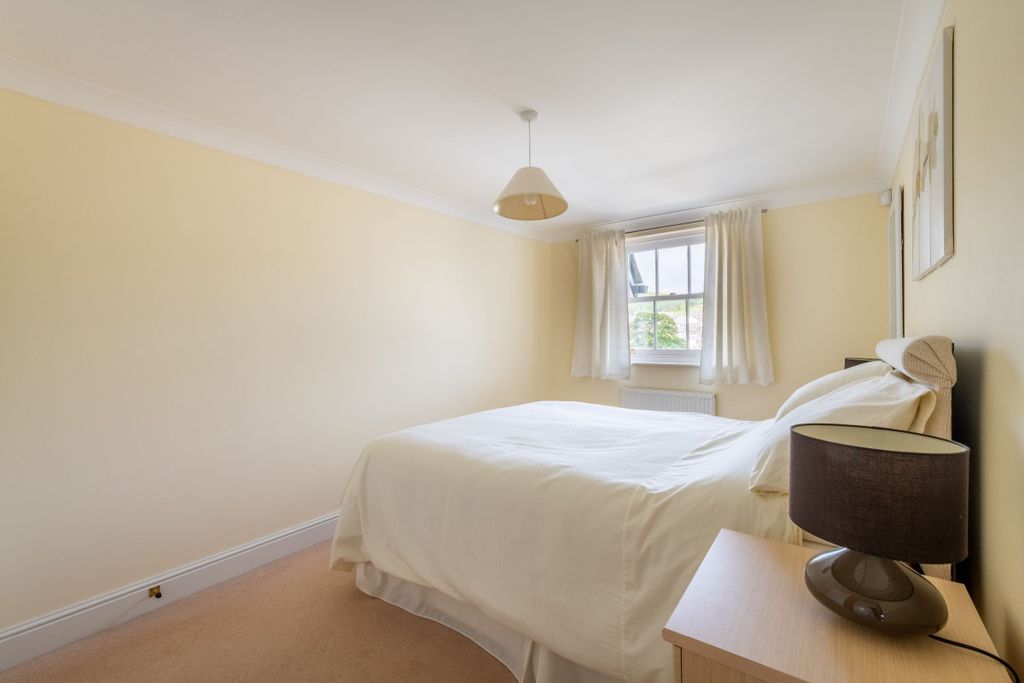 Additional image 5 of 2 bed flat for saleCastle Heights, Lynton EX35