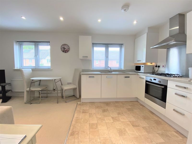 Property photo 1 of 12 Photo 16