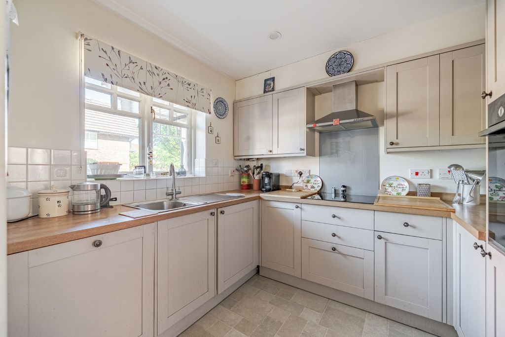 Property photo 3 of 11 Picture No. 08