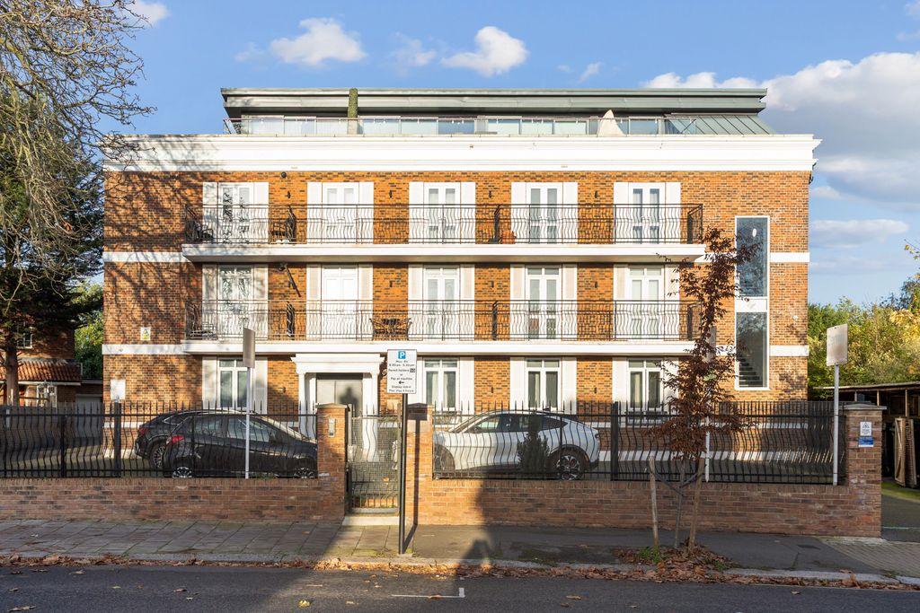 Property photo 1 of 15