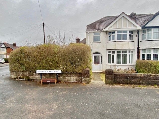 Property photo 2 of 18 Front