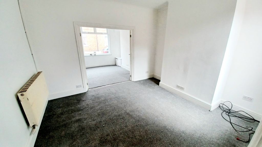 Property photo 3 of 7 20230816_122522