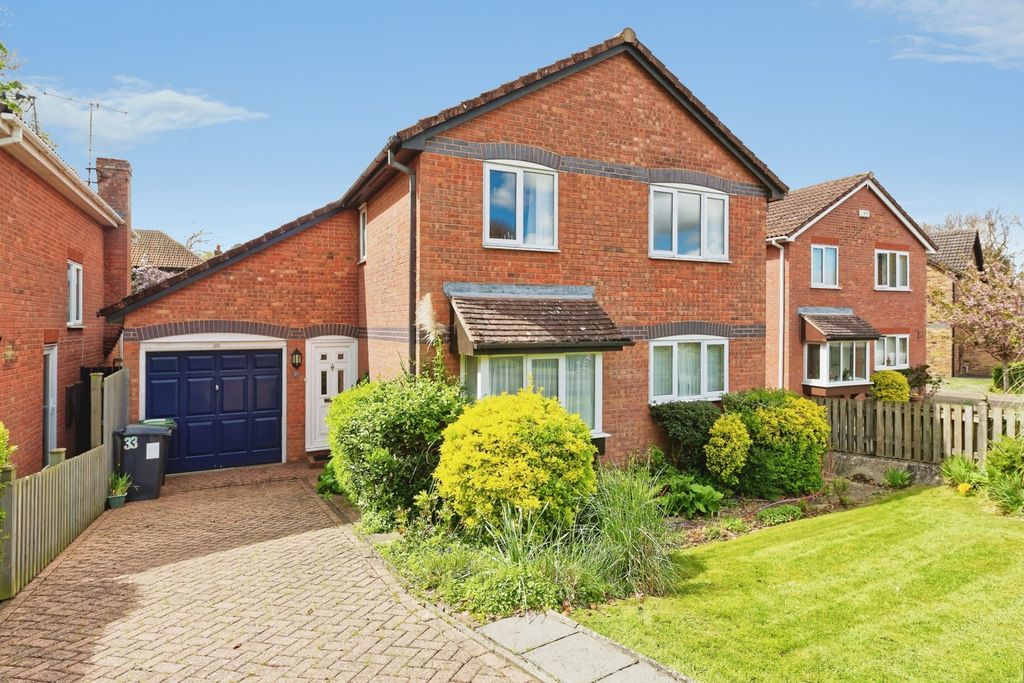 Property photo 1 of 17 Pbox-Img.Jpg