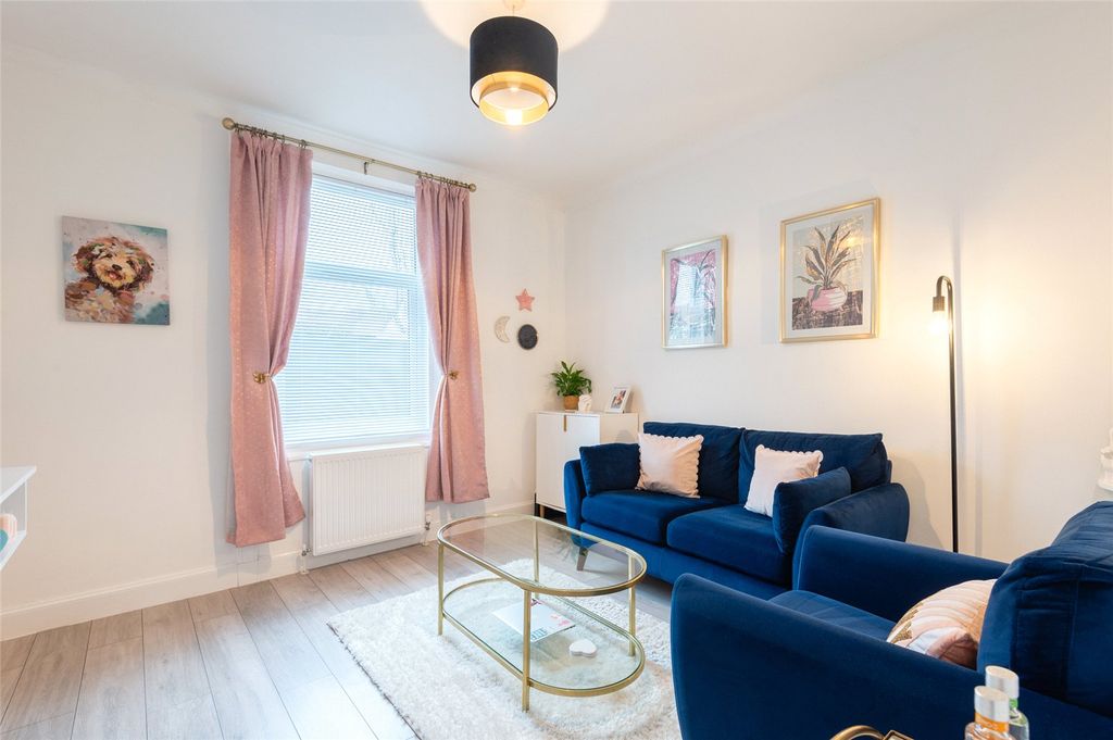 Property photo 2 of 23 Picture 2