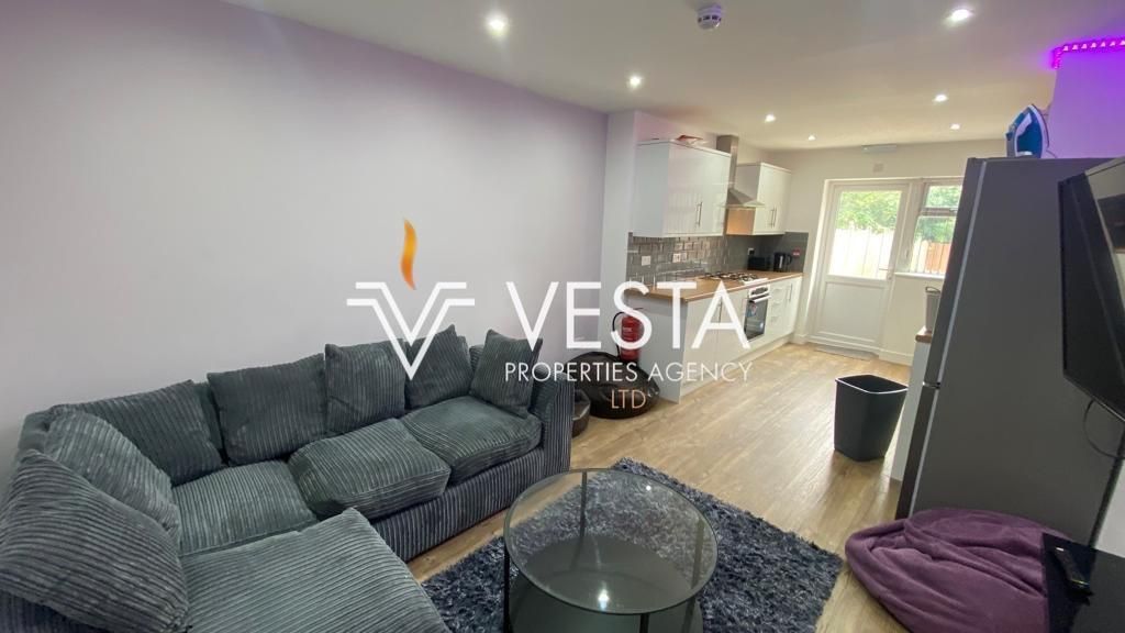 Property photo 1 of 29