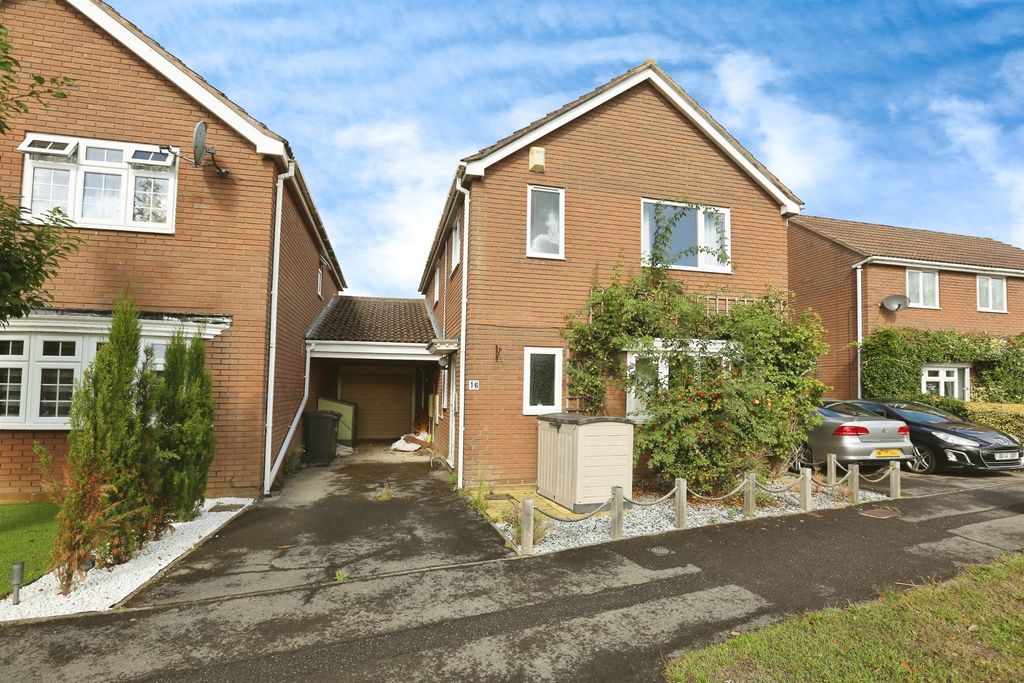 Property photo 1 of 17
