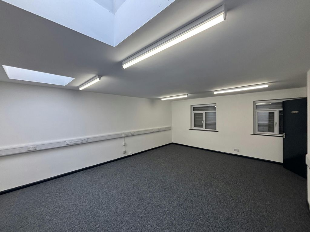 Property photo 3 of 11 Img_6443.Jpeg