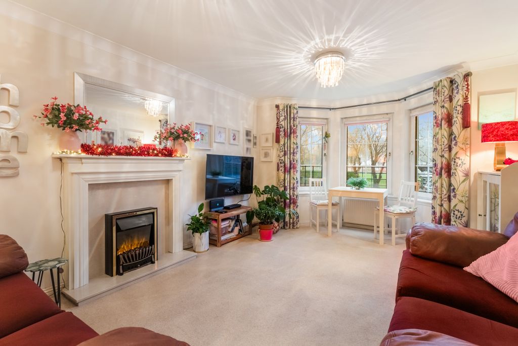 Property photo 2 of 24 Property Image 2