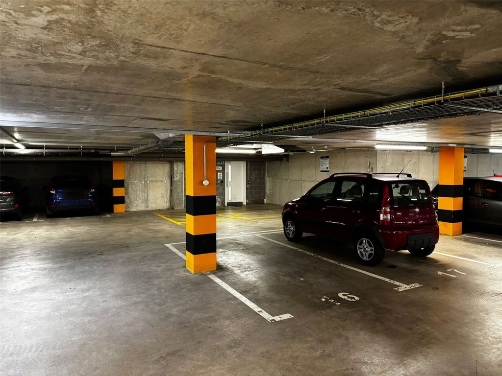 Property photo 3 of 3 Picture No. 03