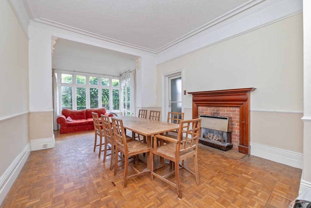 Property photo 2 of 15