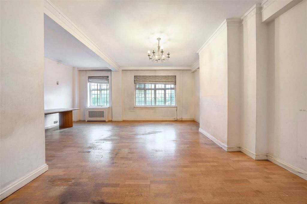 Property photo 3 of 17 Picture No. 05