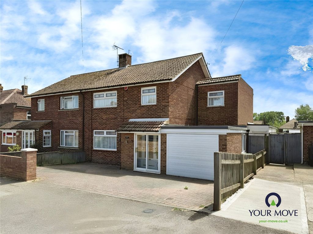 Property photo 1 of 16 External