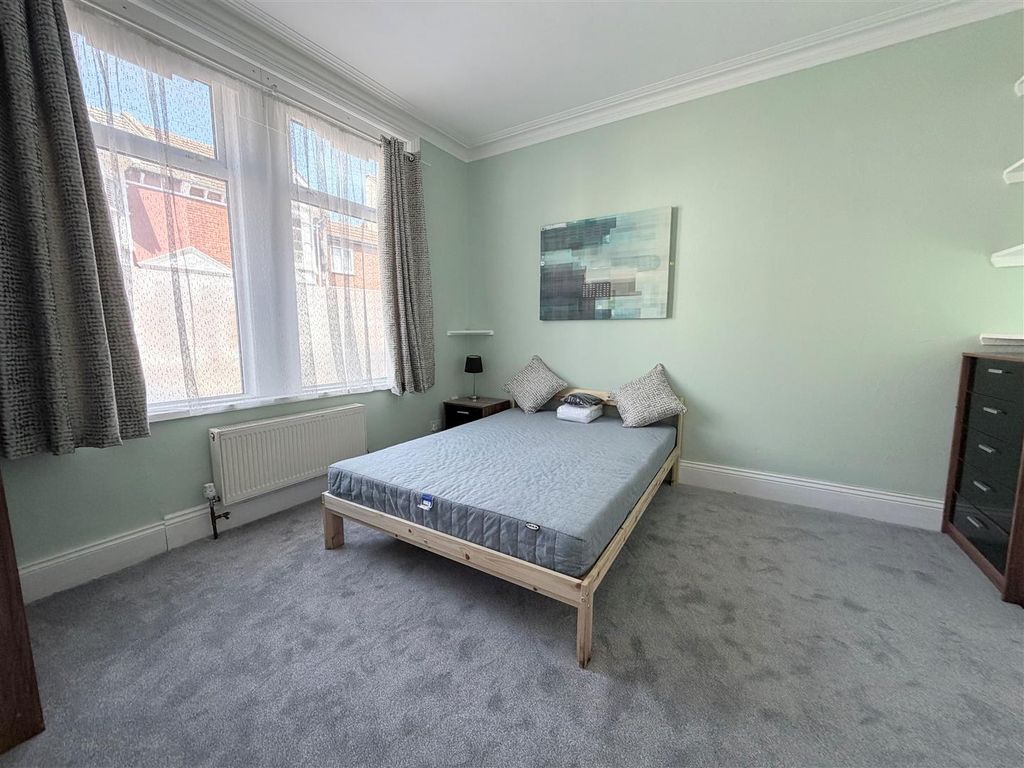 Property photo 2 of 8 1.Jpg