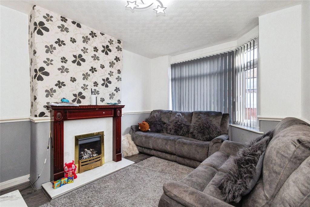 Property photo 2 of 13 Picture No. 02