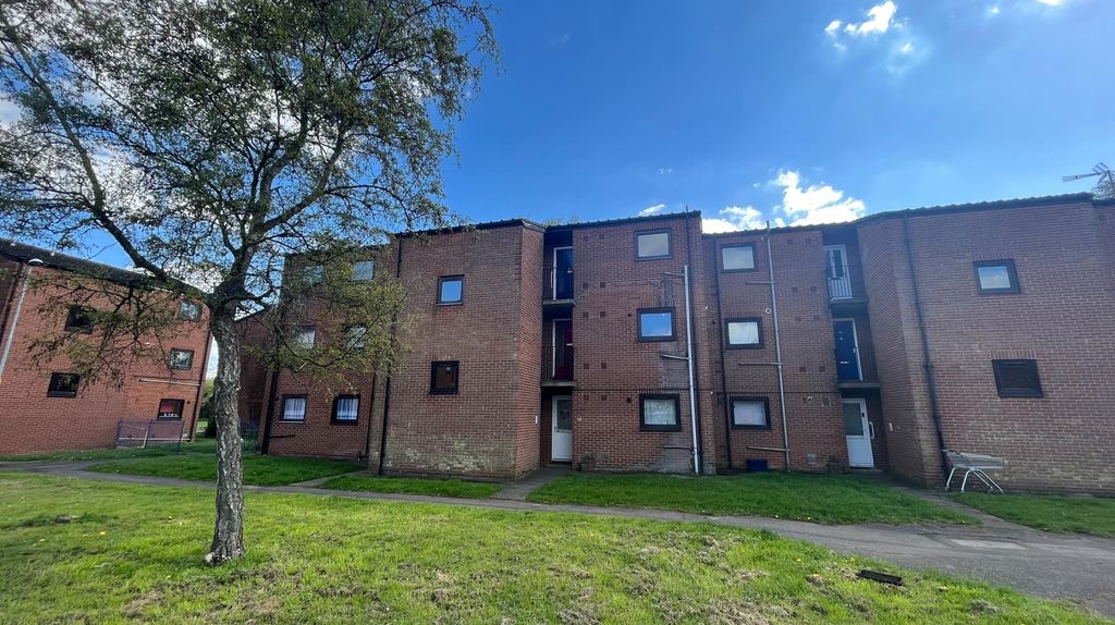 Property photo 1 of 6 Front