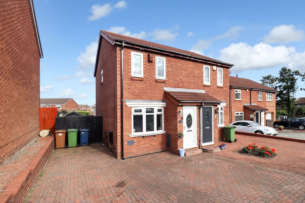 Property photo 1 of 12 Img_0689