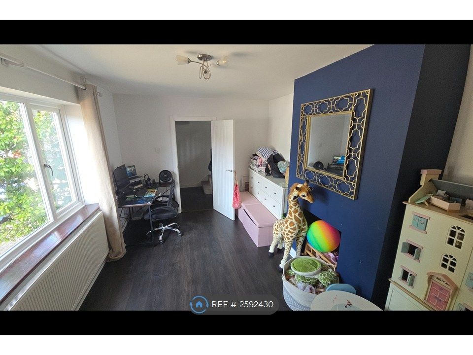 Property photo 2 of 11 Dining Room/Playroom