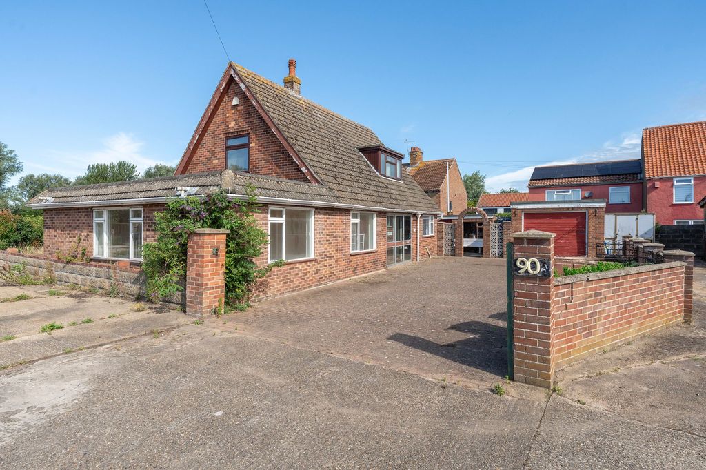 Property photo 1 of 31