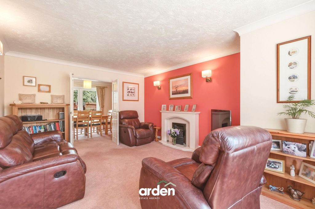 Property photo 2 of 15