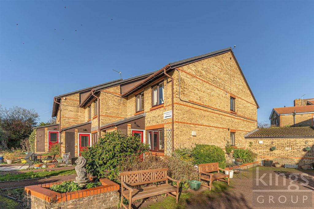 Property photo 1 of 13