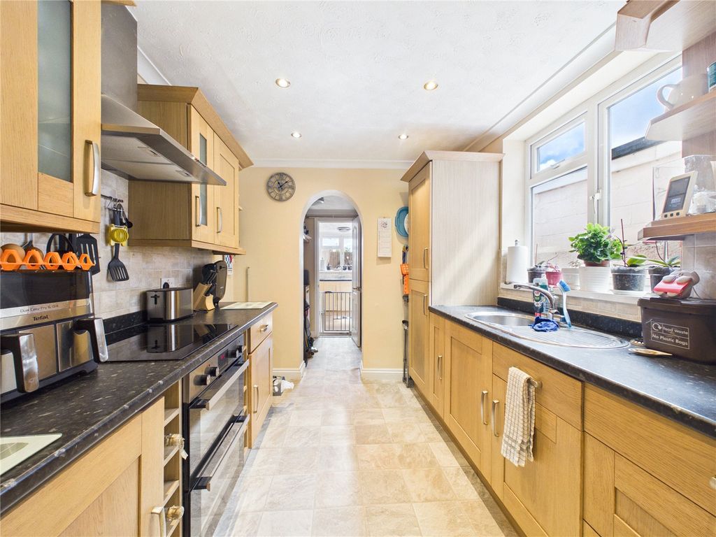 Property photo 3 of 34 Picture No. 39