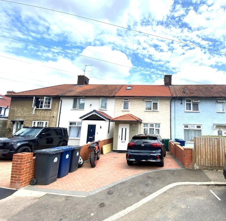 Property photo 1 of 17 4391881