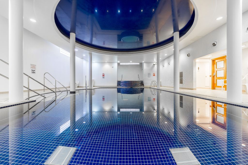 Property photo 3 of 4 4618752