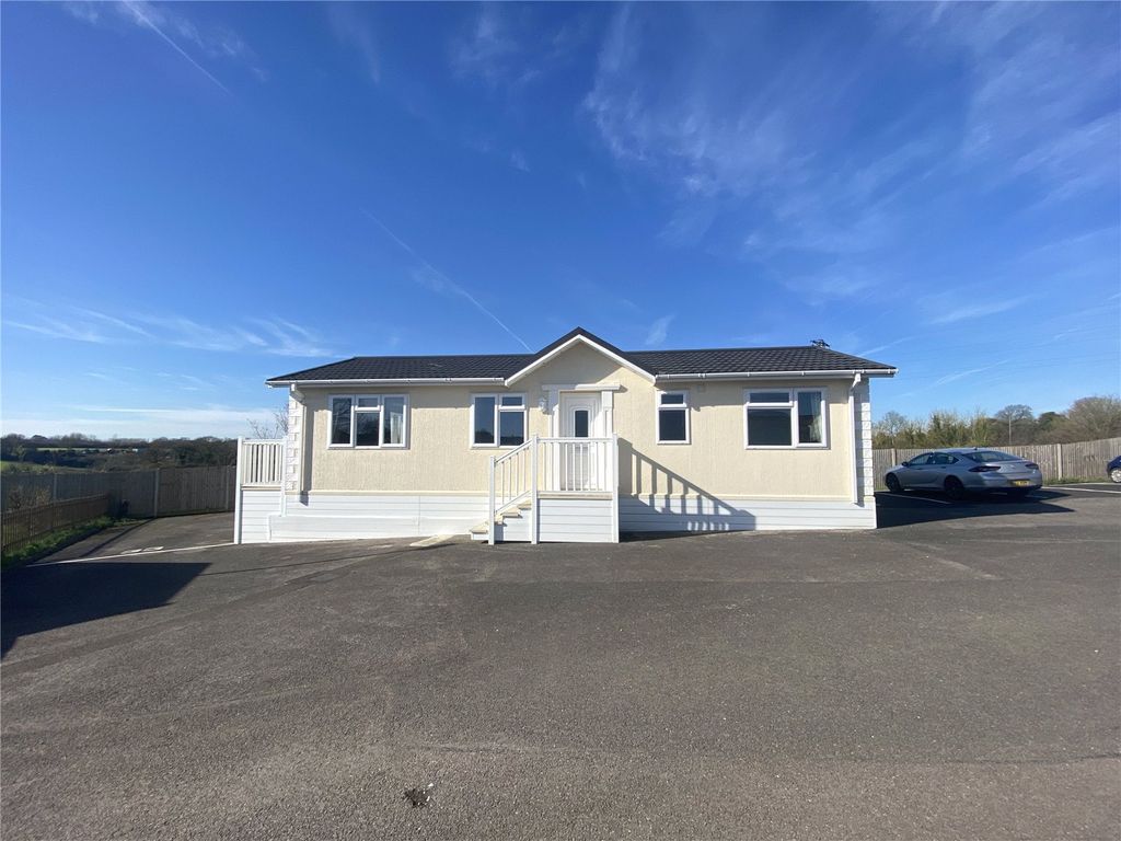 Property photo 1 of 15 Picture No. 21