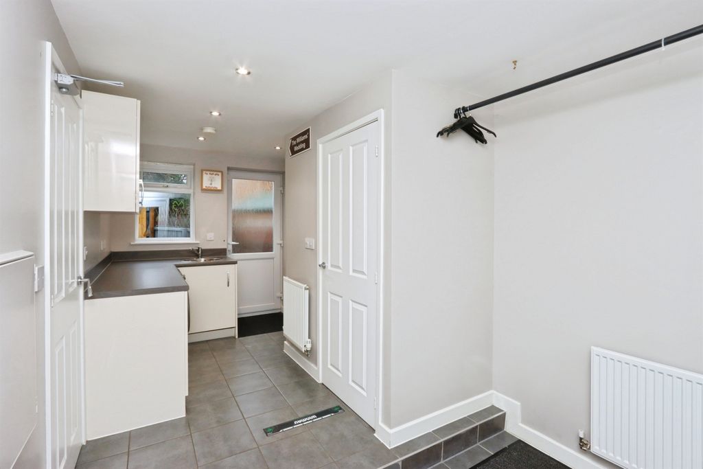 Additional image 4 of 4 bed detached house for saleToll House Mead, Mosborough, Sheffield S20
