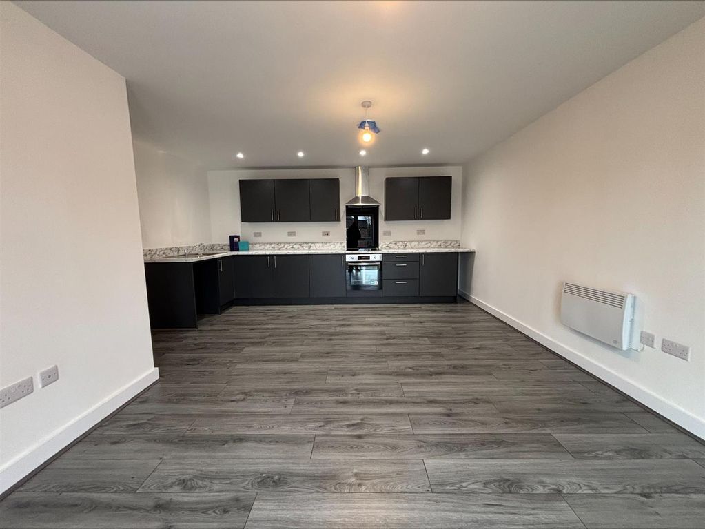 Property photo 3 of 18 Lounge Picture 2.Jpeg