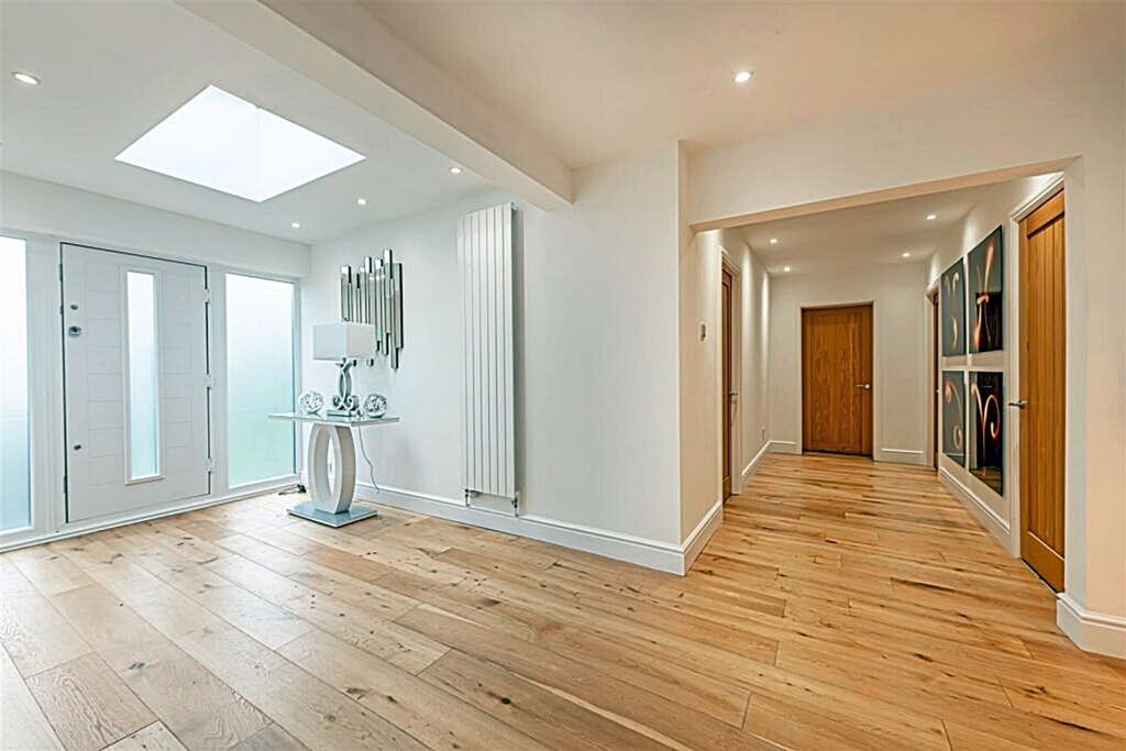 Property photo 3 of 23