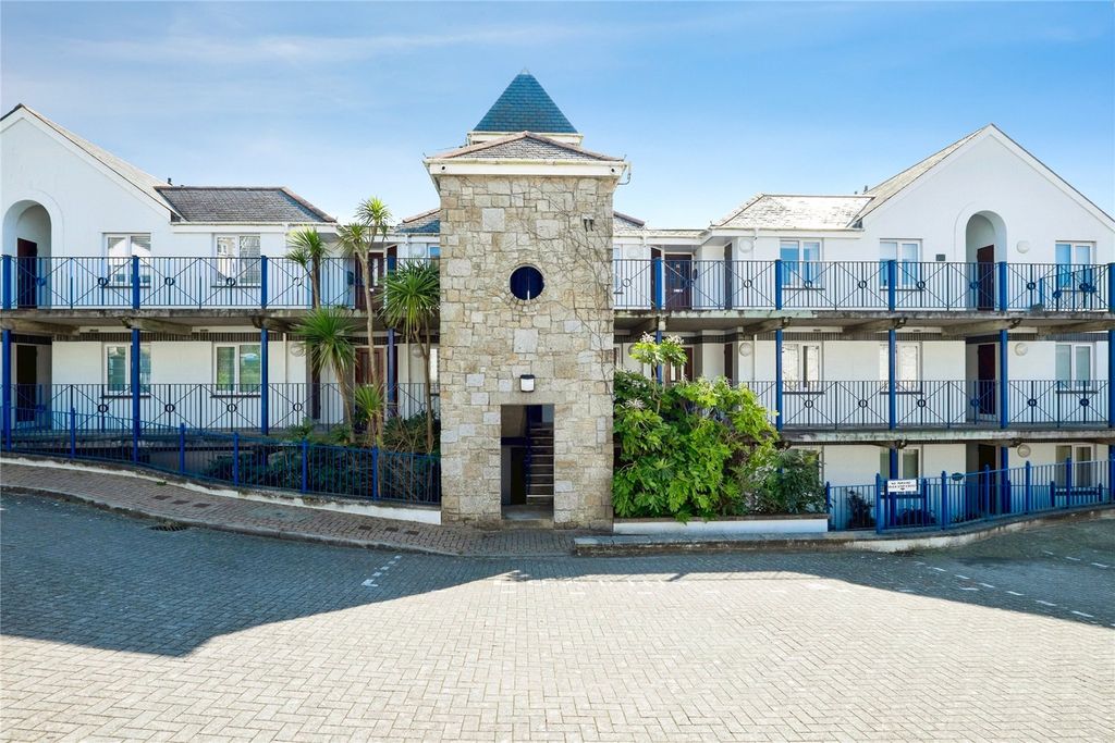 Additional image 14 of 2 bed flat for saleChyandour Cliff, Penzance, Cornwall TR18